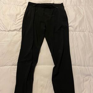 Men black Lululemon Surge Jogger M